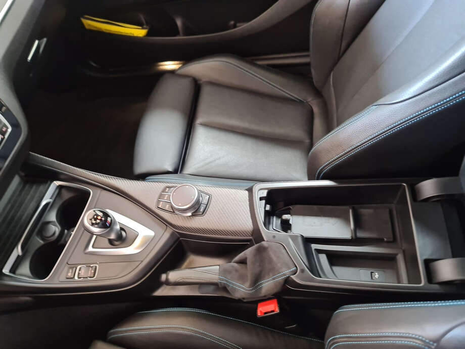 BMW M2 (Bild 24/25)