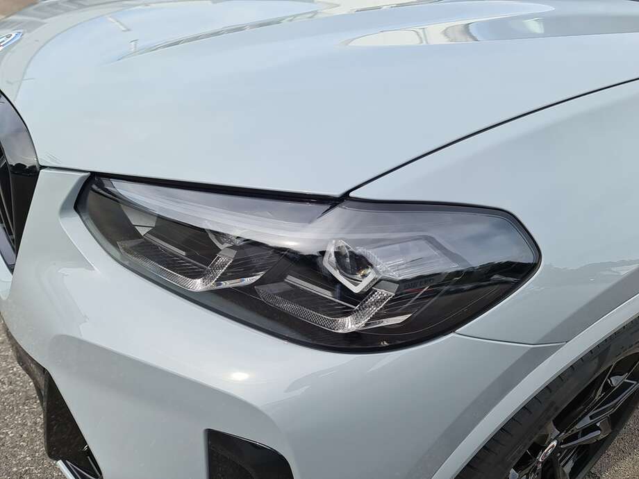 BMW X3 (Bild 8/24)