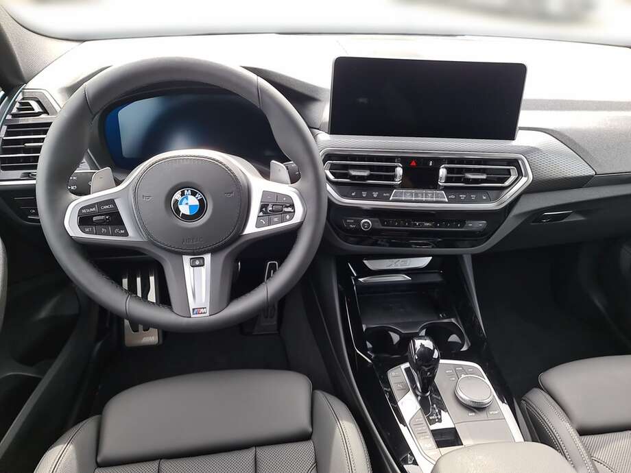 BMW X3 (Bild 12/24)