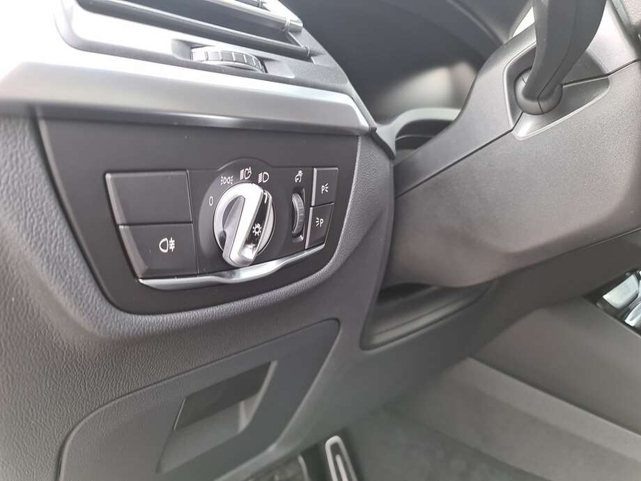 BMW X3 (Bild 23/24)