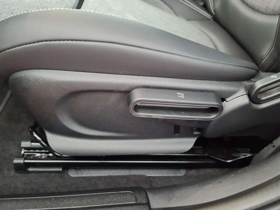 MINI Cooper D Clubman (Bild 18/25)