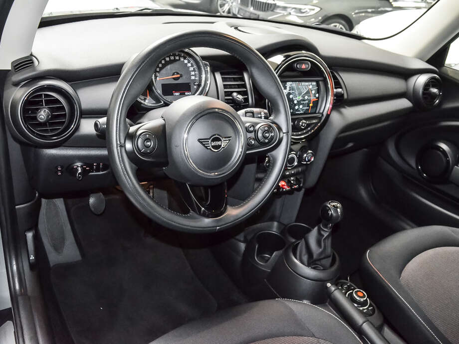 MINI One (Bild 8/15)