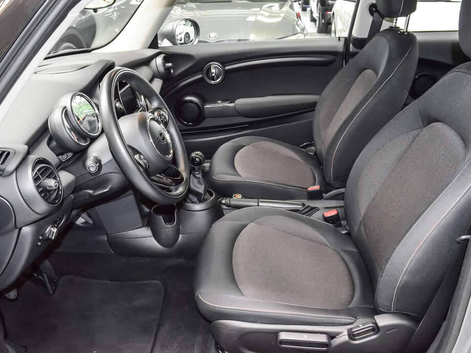 MINI One (Bild 14/15)