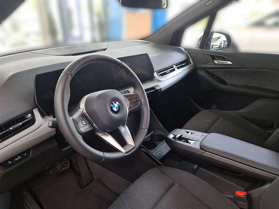 BMW 218 Active Tourer (Bild 10/24)