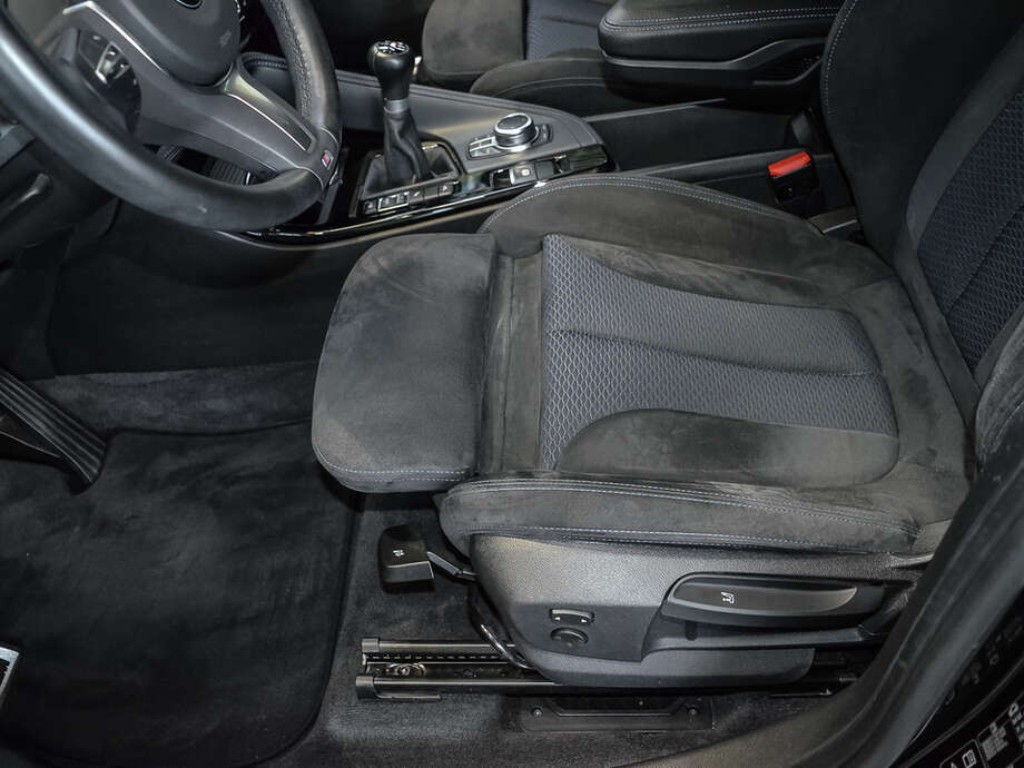 BMW X1 (Bild 15/18)