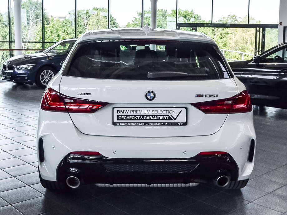 BMW M135i (Bild 5/18)