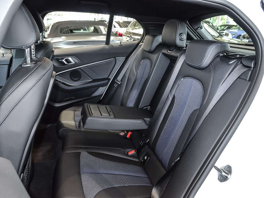 BMW M135i (Bild 18/18)