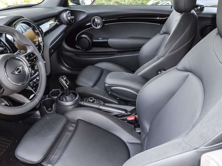 MINI John Cooper Works Cabrio (Bild 12/15)