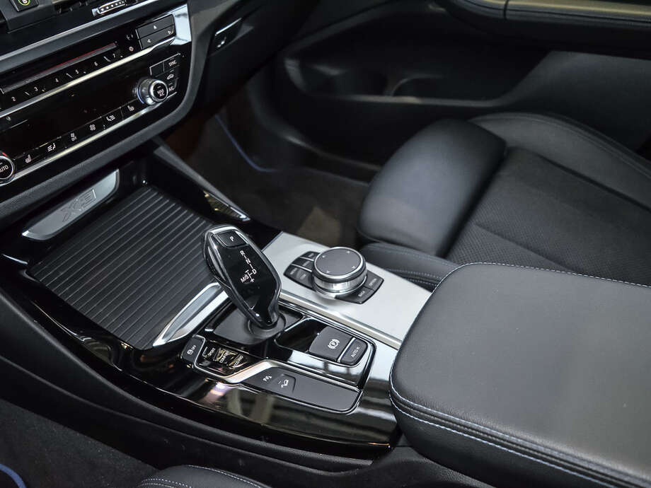 BMW X3 (Bild 12/19)