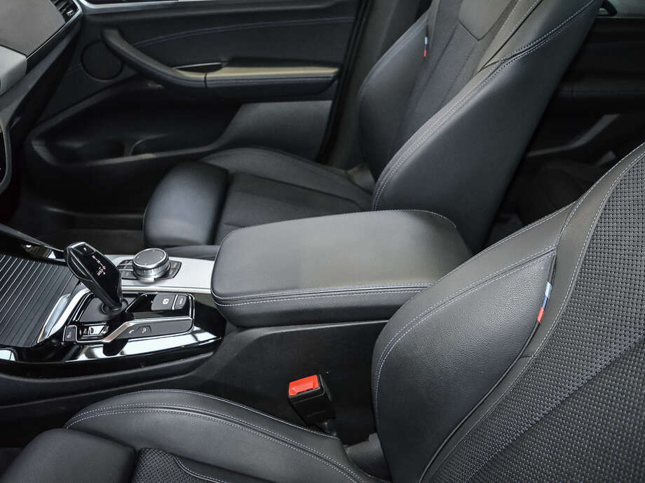 BMW X3 (Bild 13/19)