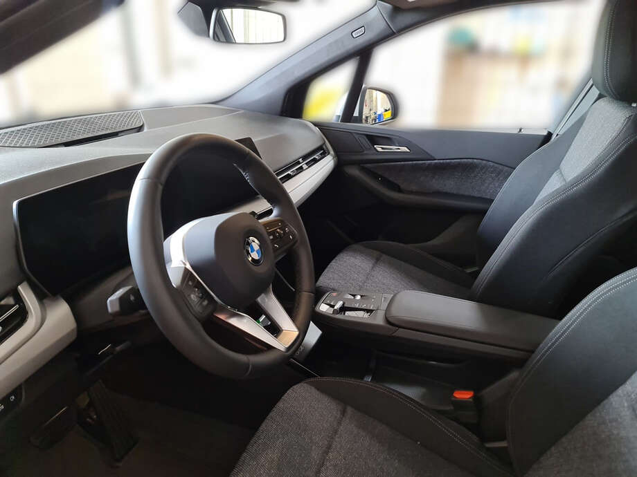 BMW 218 Active Tourer (Bild 11/24)