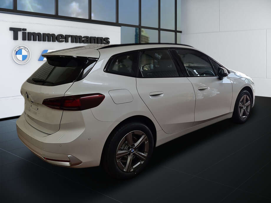 BMW 218 Active Tourer (Bild 7/24)