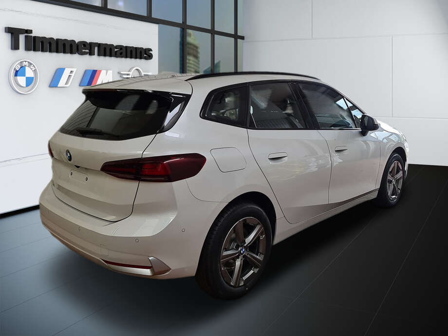 BMW 218 Active Tourer (Bild 6/24)