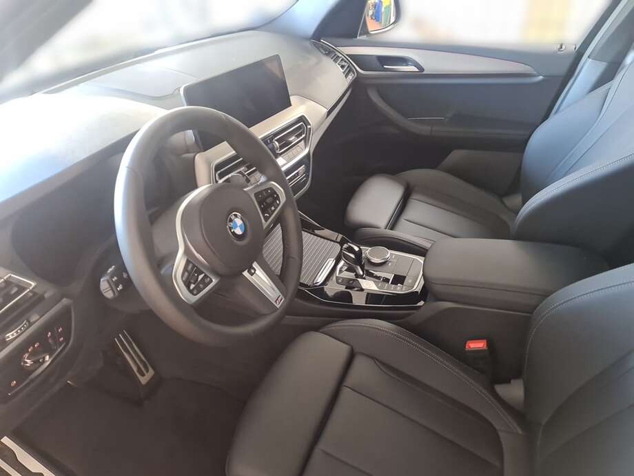BMW X3 (Bild 10/24)