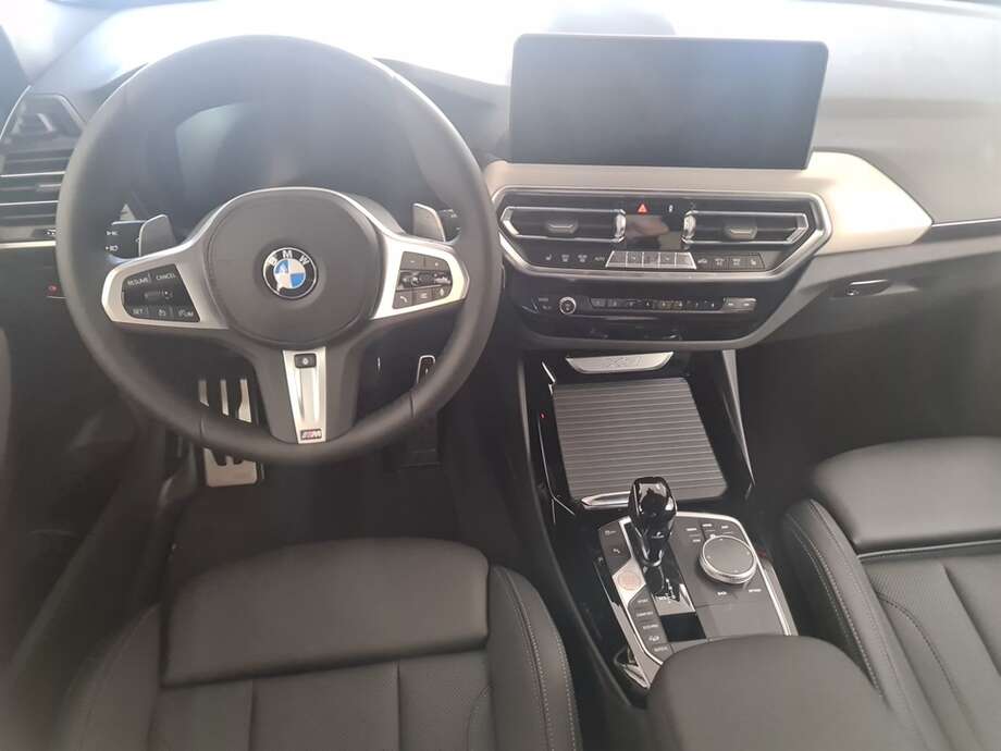 BMW X3 (Bild 12/24)