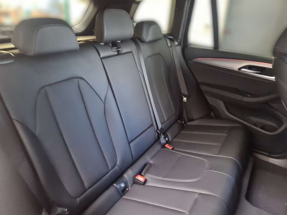 BMW X3 (Bild 18/24)