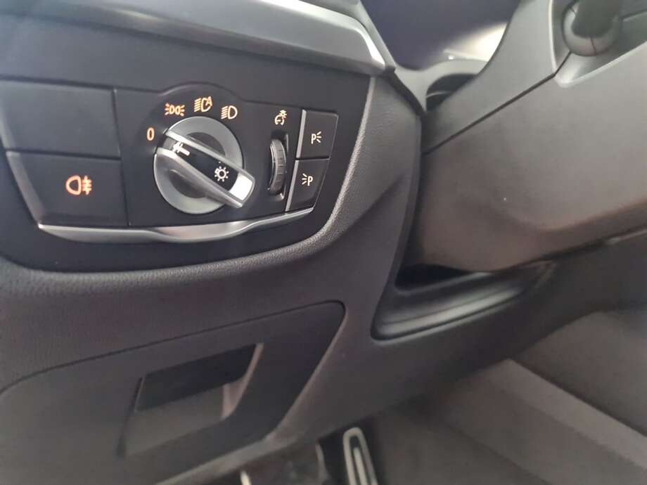 BMW X3 (Bild 23/24)