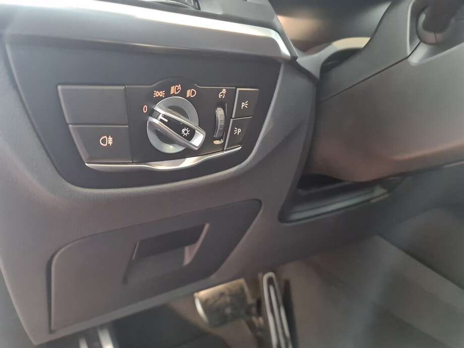 BMW X3 (Bild 23/24)