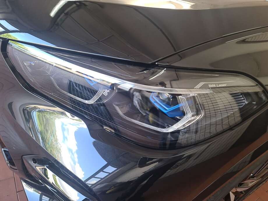 BMW X5 (Bild 8/24)