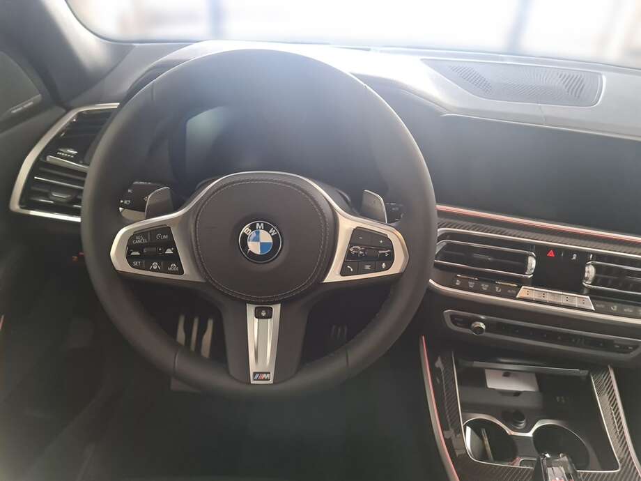 BMW X5 (Bild 13/24)