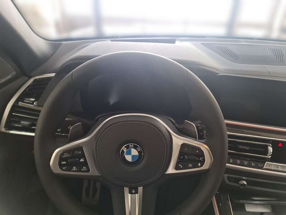 BMW X5 (Bild 14/24)