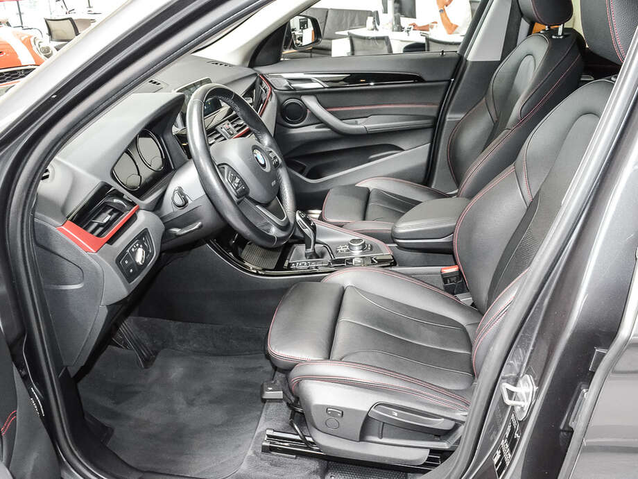 BMW X1 (Bild 14/18)