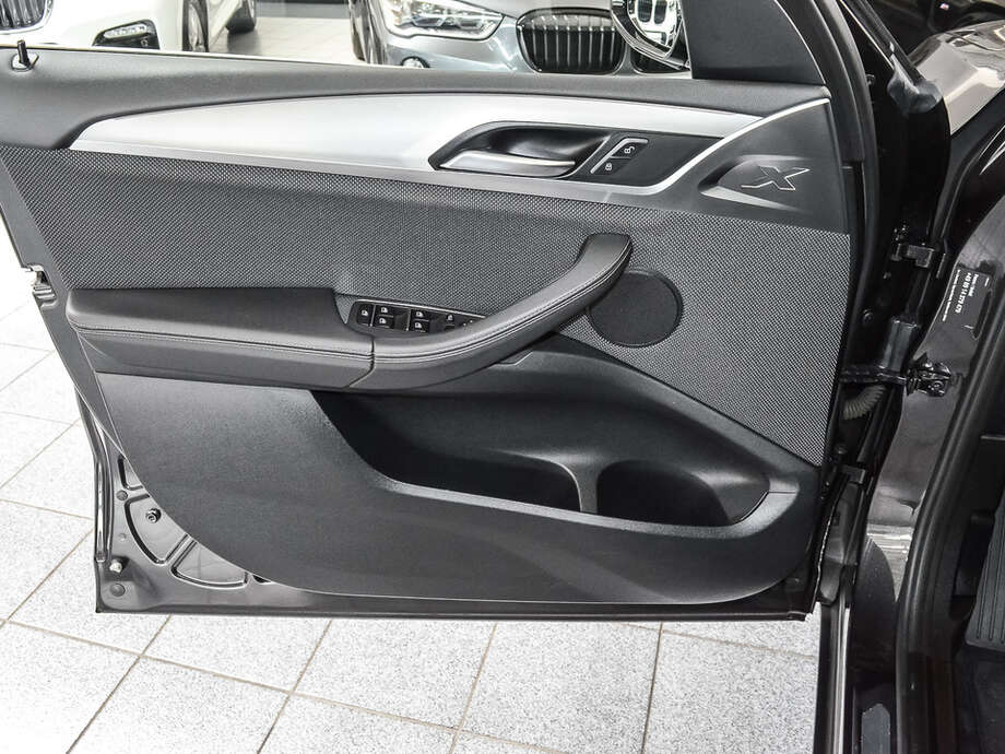 BMW X3 (Bild 15/17)