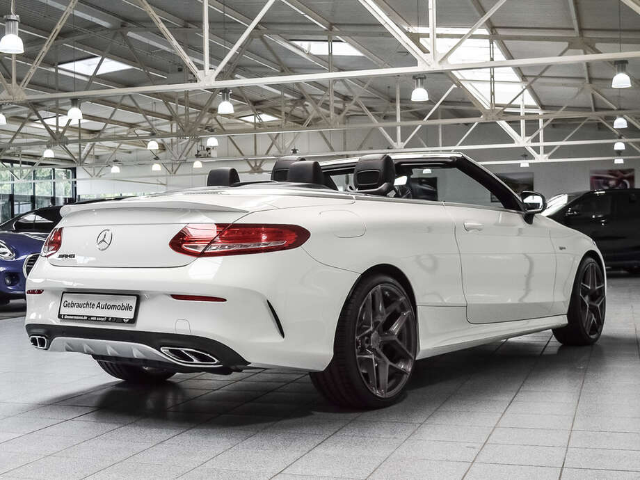Mercedes-Benz C 43 AMG (Bild 2/23)