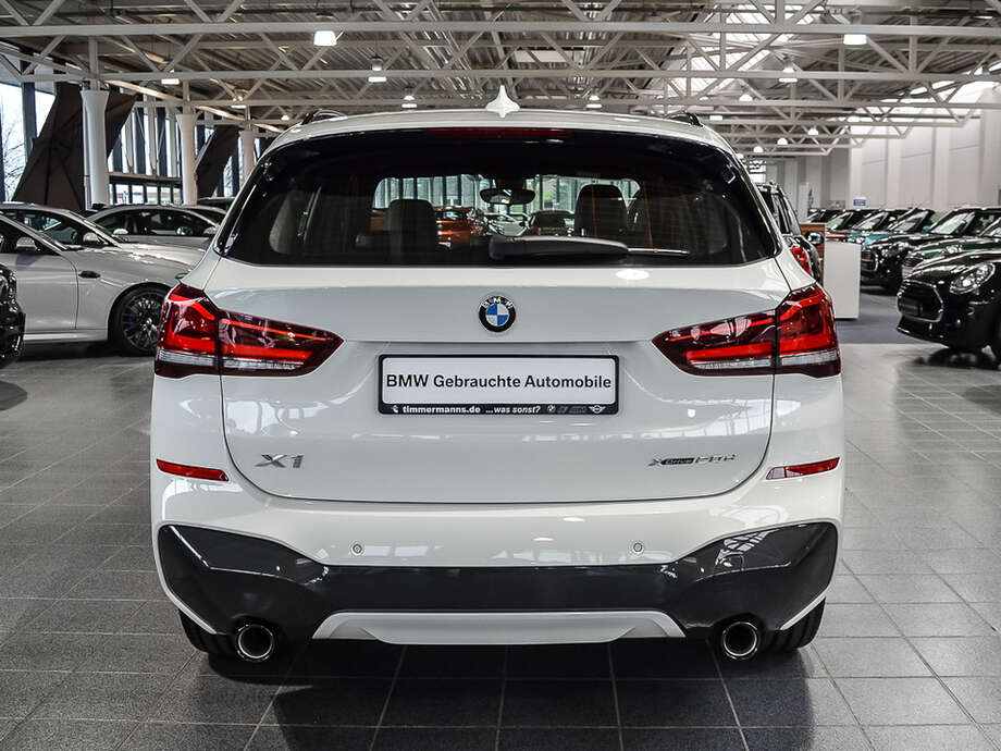 BMW X1 (Bild 5/18)