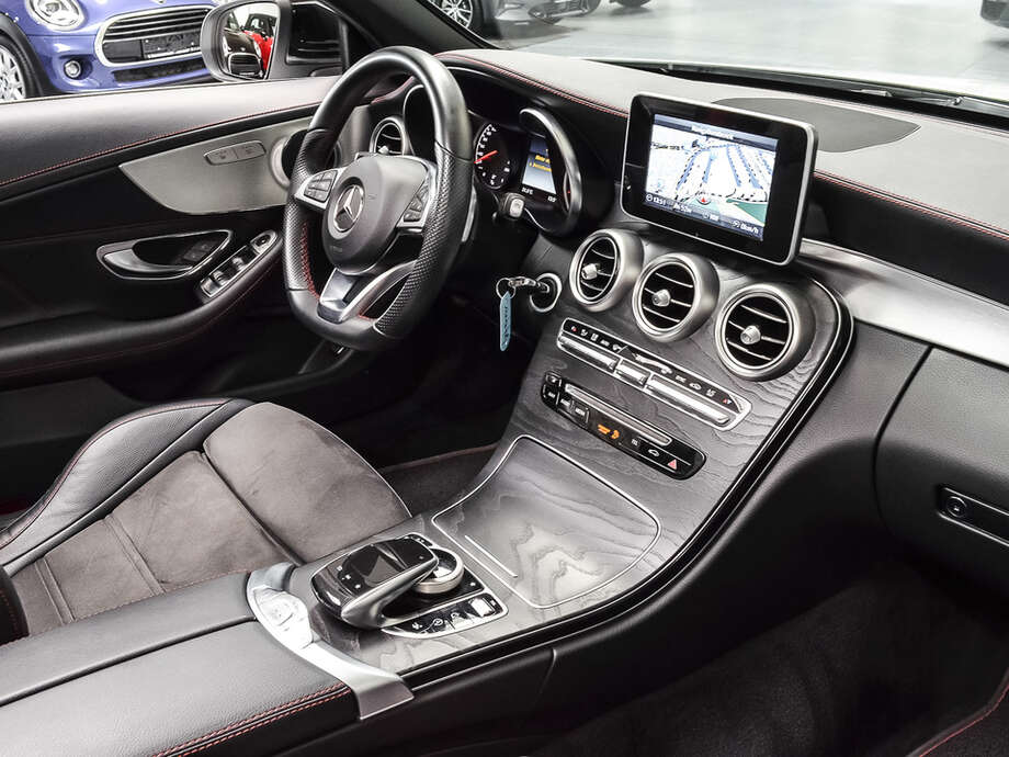 Mercedes-Benz C 43 AMG (Bild 7/23)