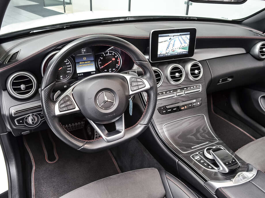 Mercedes-Benz C 43 AMG (Bild 8/23)