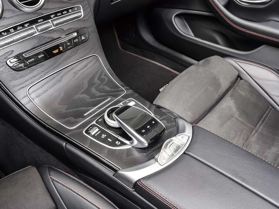 Mercedes-Benz C 43 AMG (Bild 13/23)