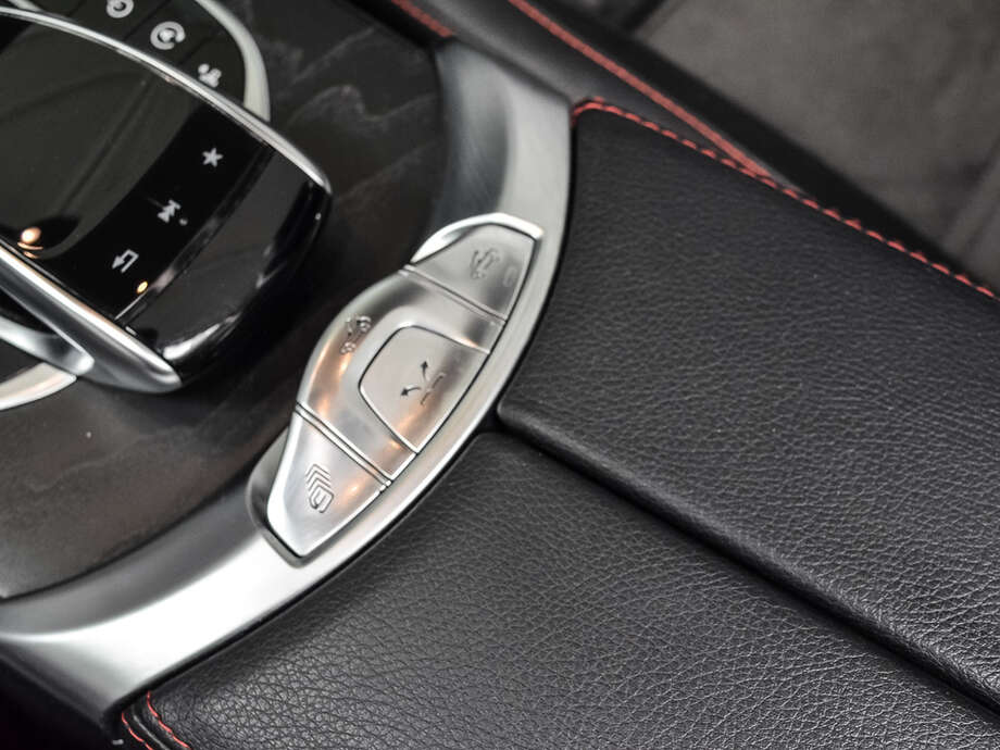 Mercedes-Benz C 43 AMG (Bild 20/23)