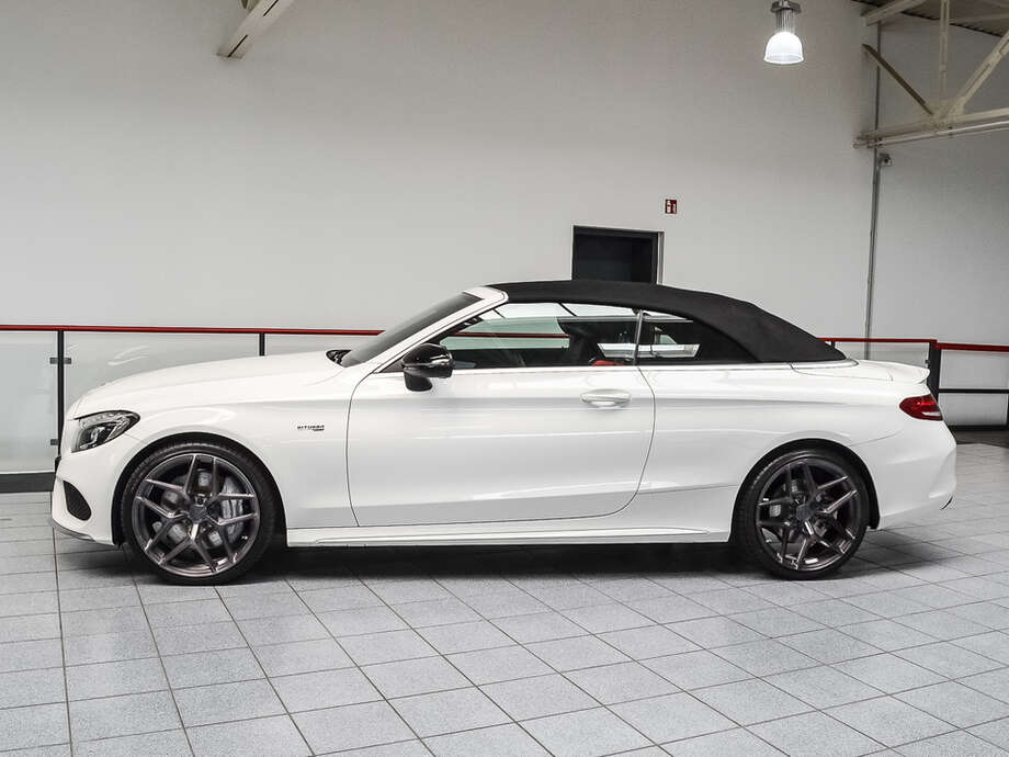 Mercedes-Benz C 43 AMG (Bild 22/23)