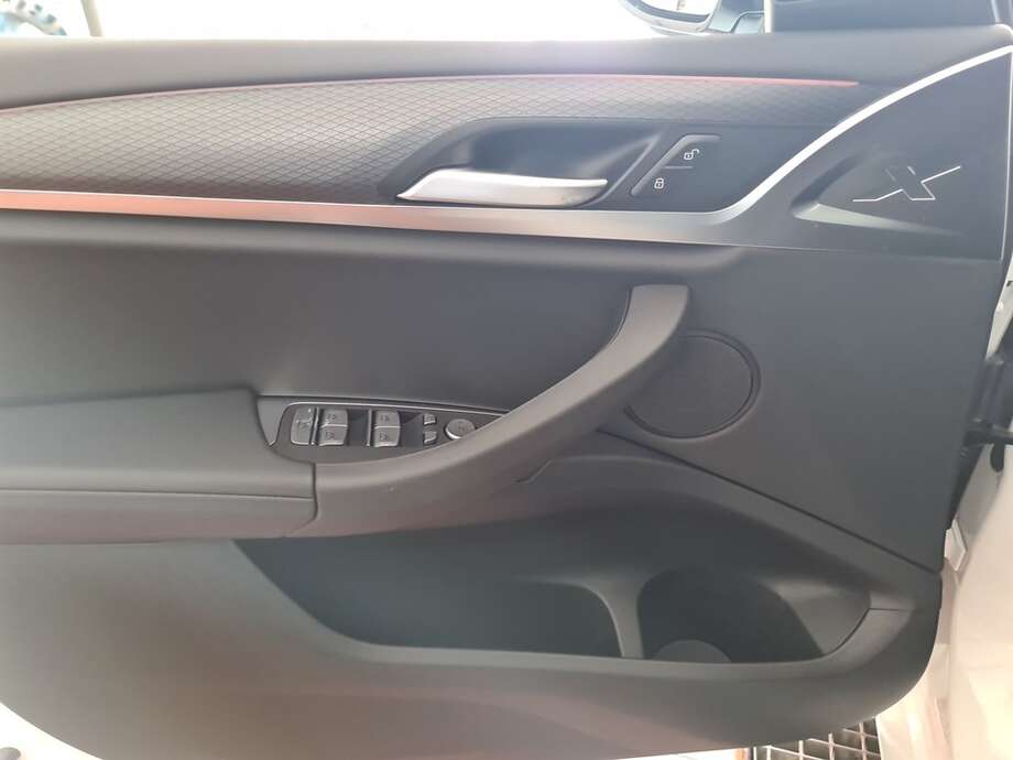 BMW X3 (Bild 22/24)