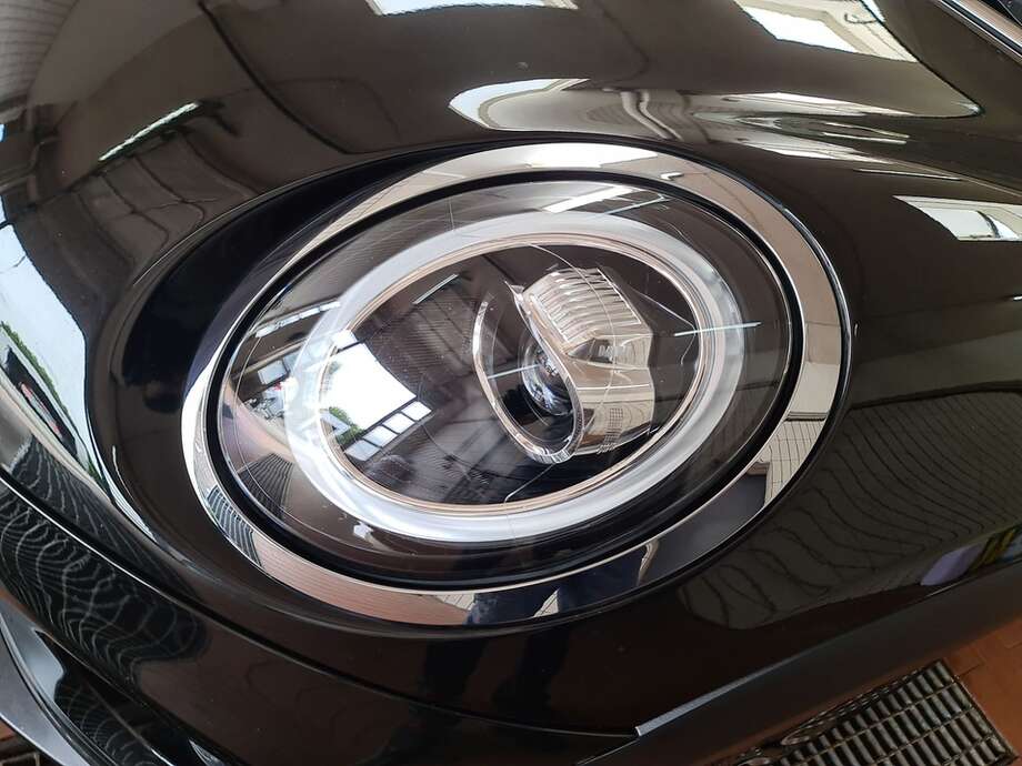 MINI Cooper (Bild 8/22)