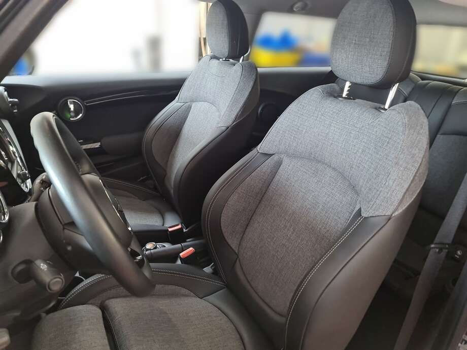 MINI Cooper (Bild 16/22)
