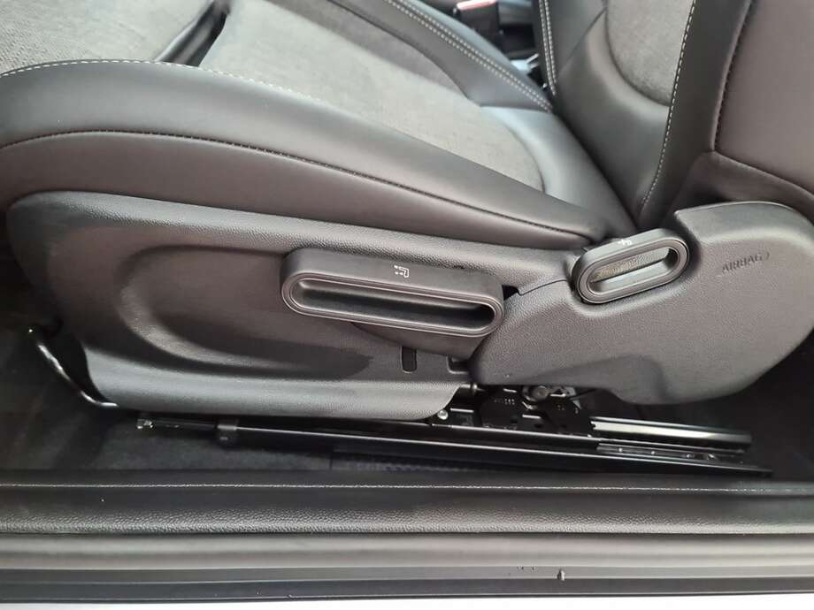 MINI Cooper (Bild 17/22)