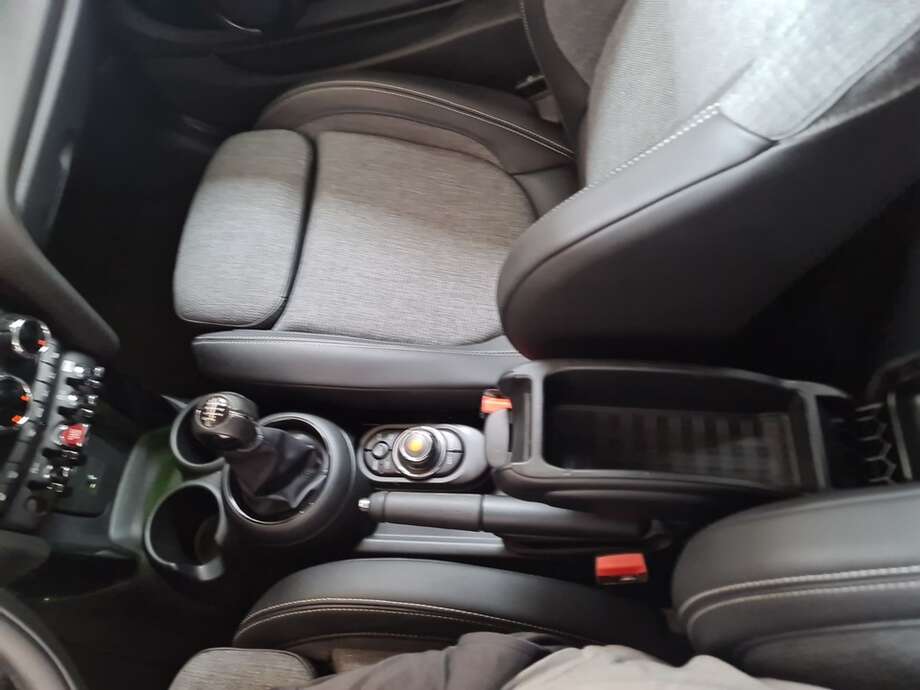 MINI Cooper (Bild 20/22)