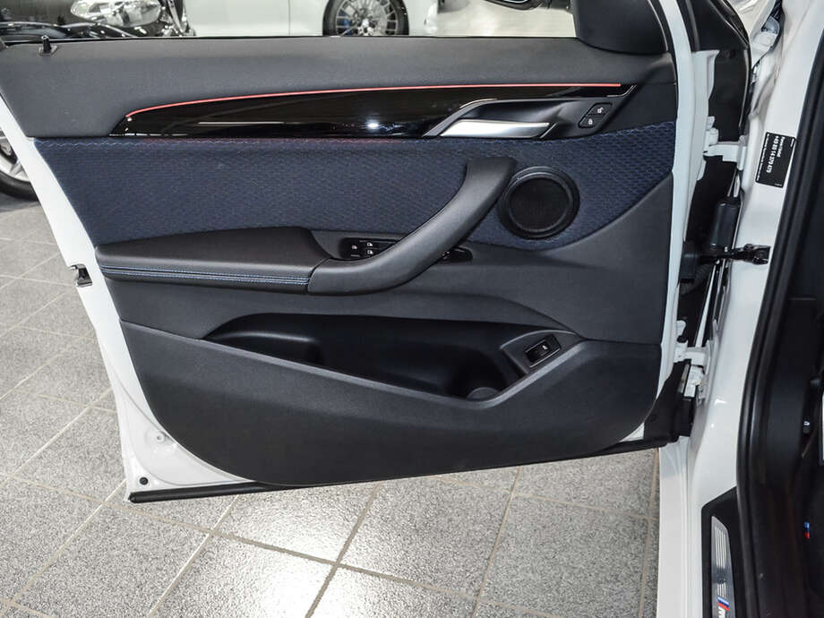 BMW X1 (Bild 16/18)