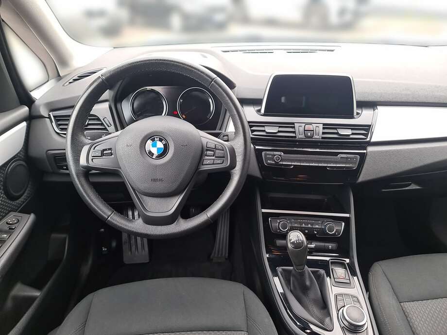 BMW 218 Gran Tourer (Bild 11/24)