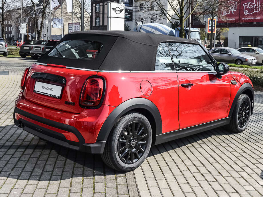 MINI Cooper Cabrio (Bild 2/16)