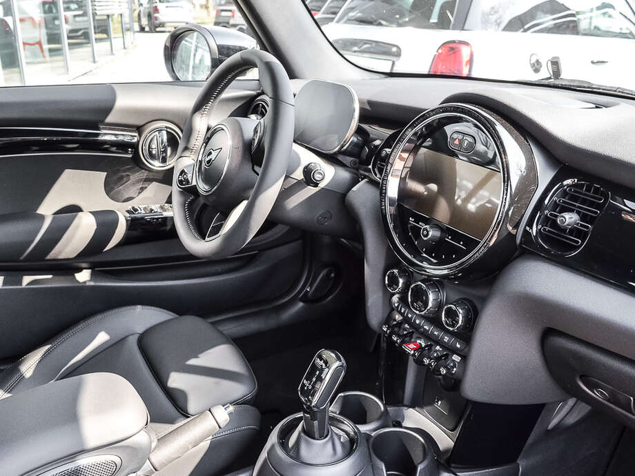 MINI Cooper Cabrio (Bild 4/16)