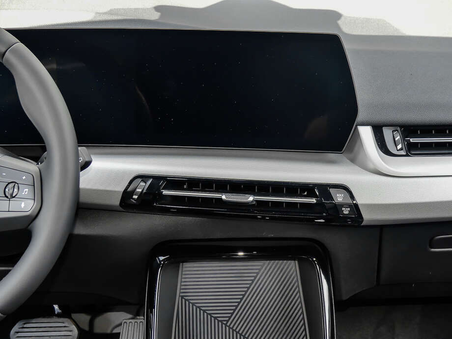 BMW 218 Active Tourer (Bild 8/14)