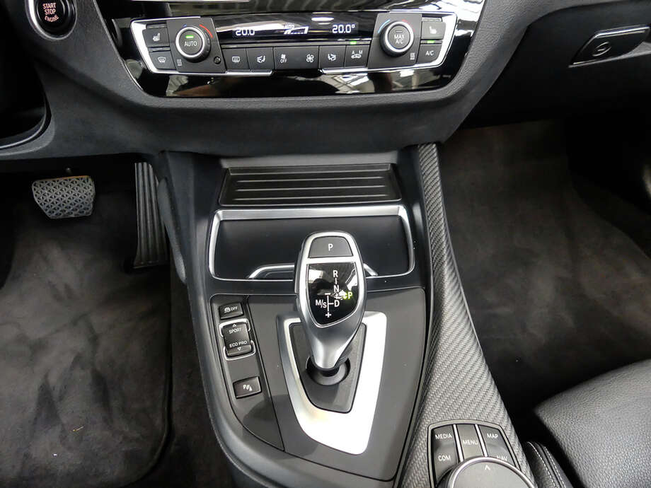 BMW M240i (Bild 12/15)