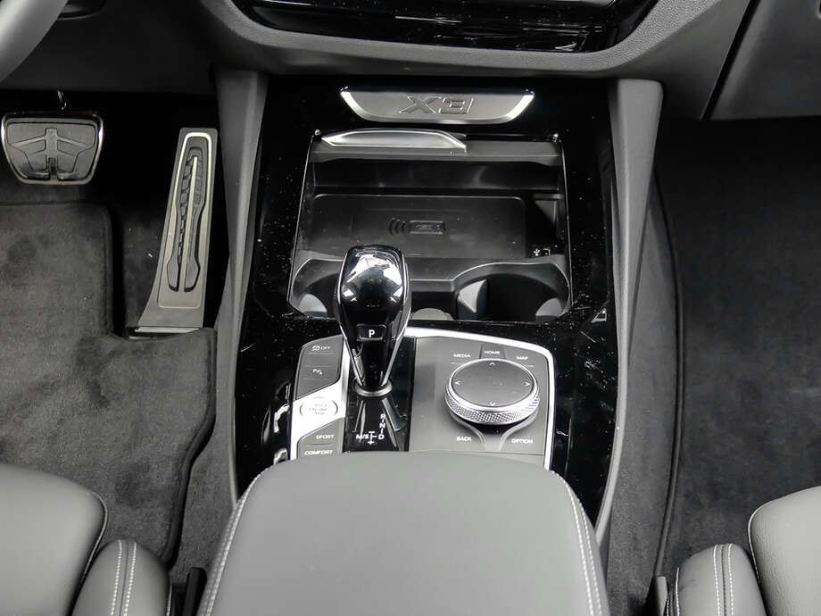 BMW X3 (Bild 10/15)