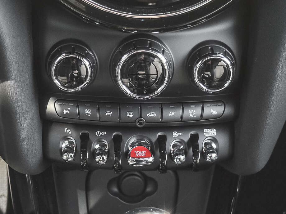 MINI Cooper Cabrio (Bild 8/16)