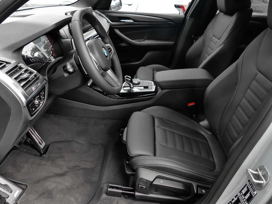 BMW X3 (Bild 11/15)