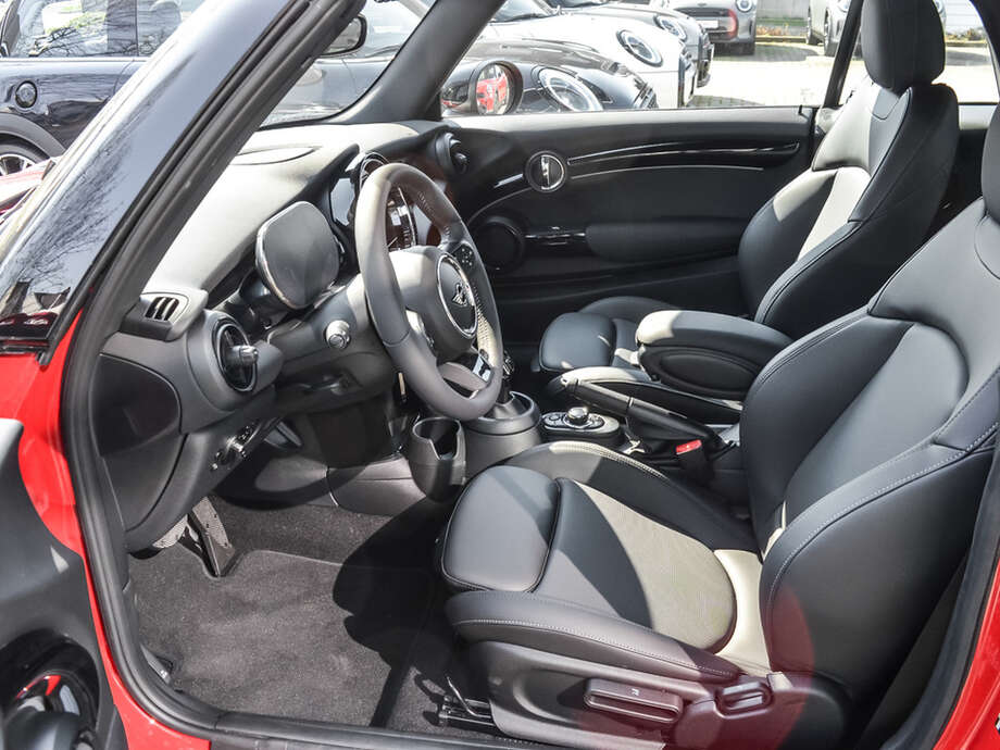MINI Cooper Cabrio (Bild 11/16)