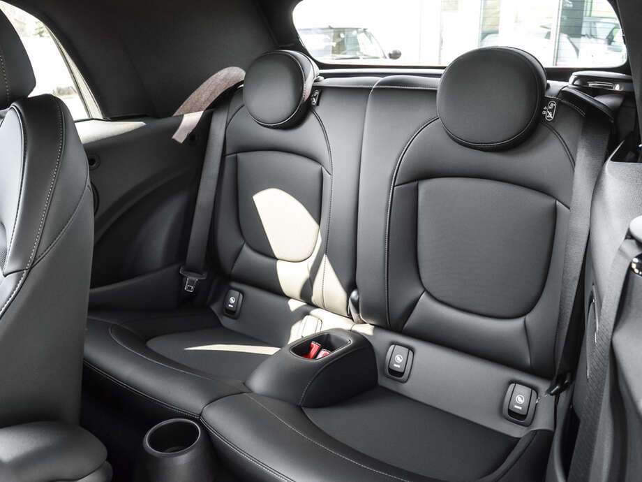 MINI Cooper Cabrio (Bild 14/16)